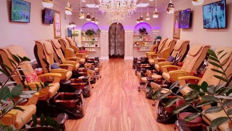 V Nails & Spa — Nail salon in Alpharetta